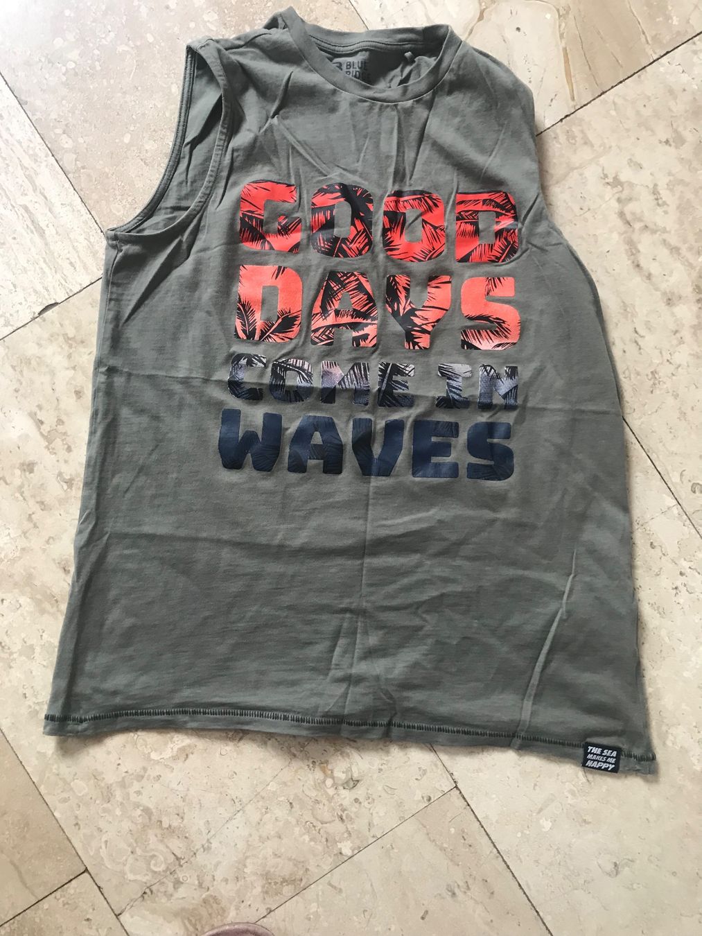 Camicie, T-shirt & Polo: Shirt 170/176 – Nuovo (secondo la descrizione) da Oftringen venduto da mbc_b8vr
