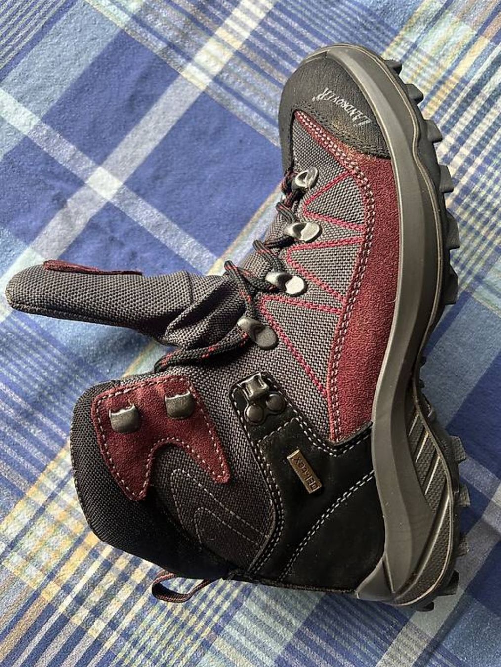 Scarpe da donna: Wanderschuhe NEU. Gr. 38 – Usato da Luzern venduto da sel_kv8m