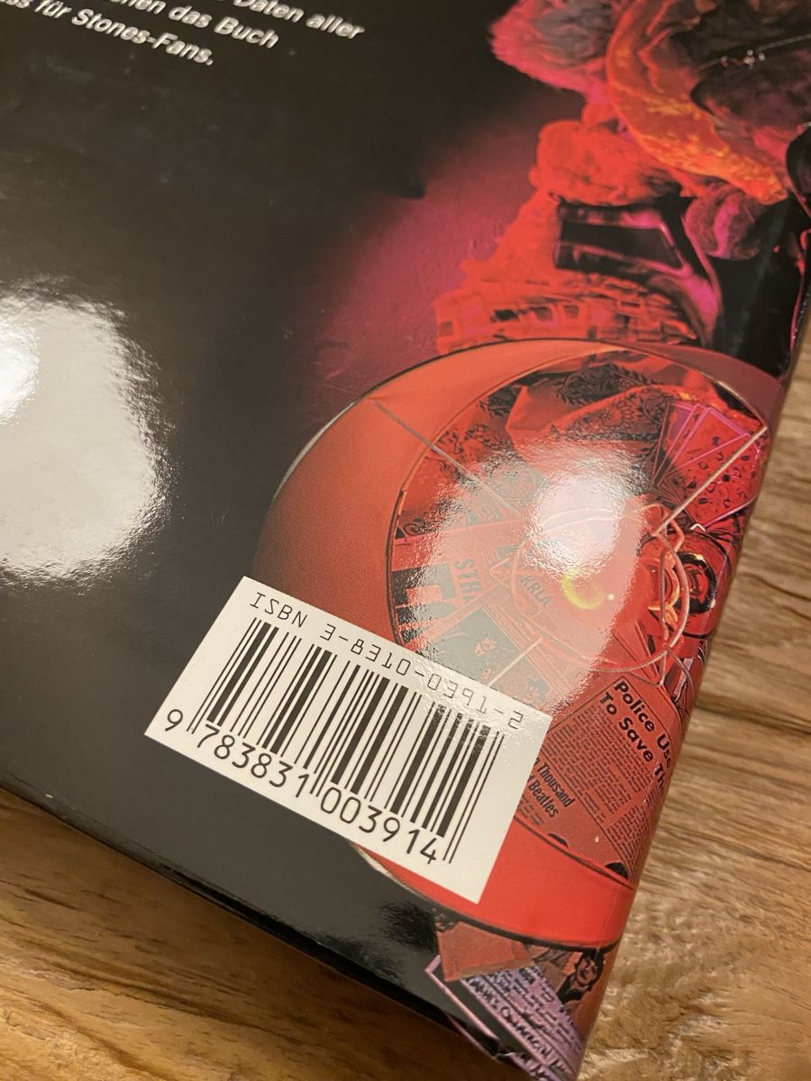 Bücher: Rolling Stones 2 Bücher – Gebraucht aus Zürich von Palmstree1 2