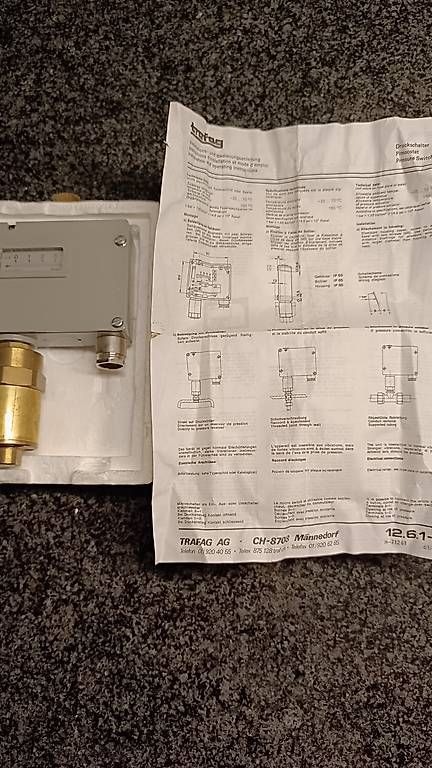 Spine: Pressostat Typ 920 2374  trafag – Usato da Hägendorf venduto da CLBPL4 2