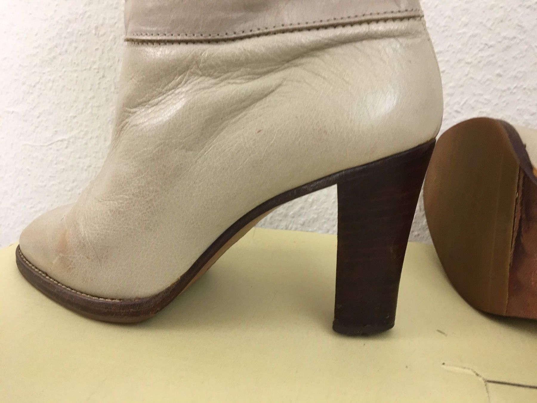 Damenschuhe: hell-beige  Stiefel   Gr. 36 (echtes Leder) – Gebraucht aus Bern von rewe45 4