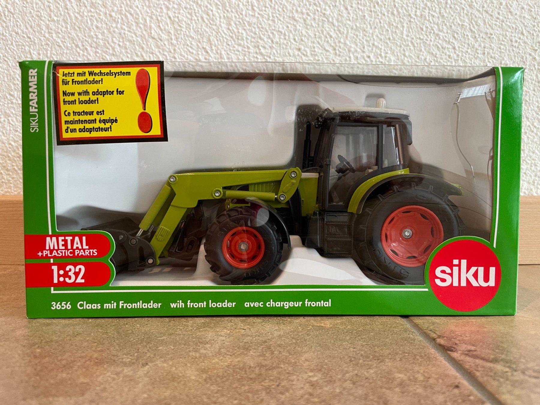 Claas Trattori: SIKU Claas Ares 697 ATZ mit Frontlader – Nuovo e nell'imballaggio originale da Kreuzlingen venduto da Stefan1150 5