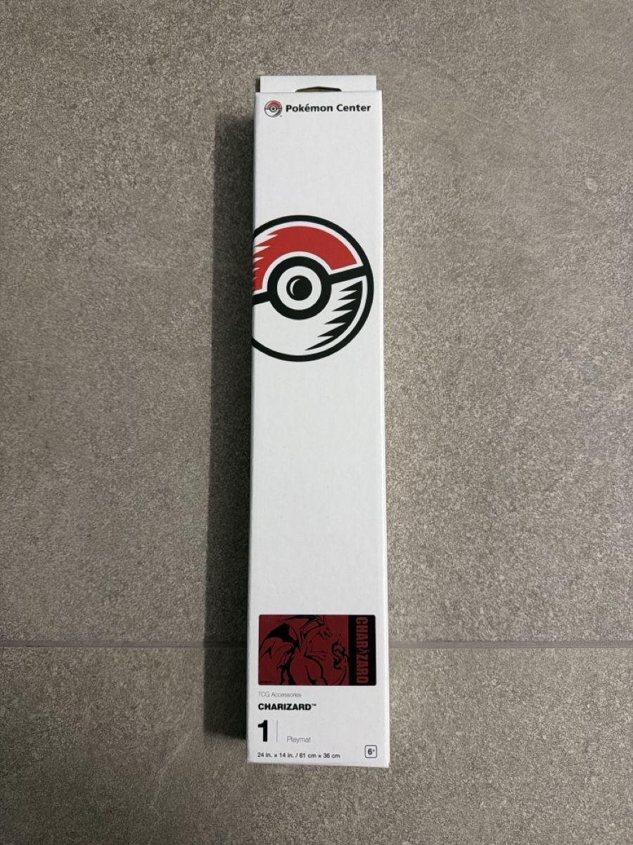 Pokémon Carte collezionabili: Pokemon center charizard playmat  – Nuovo (secondo la descrizione) da Massagno venduto da pokecoach