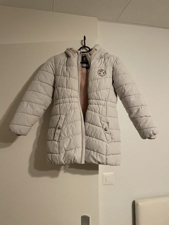 Winterjacke Mädchenwinnie mouse Gr. 134