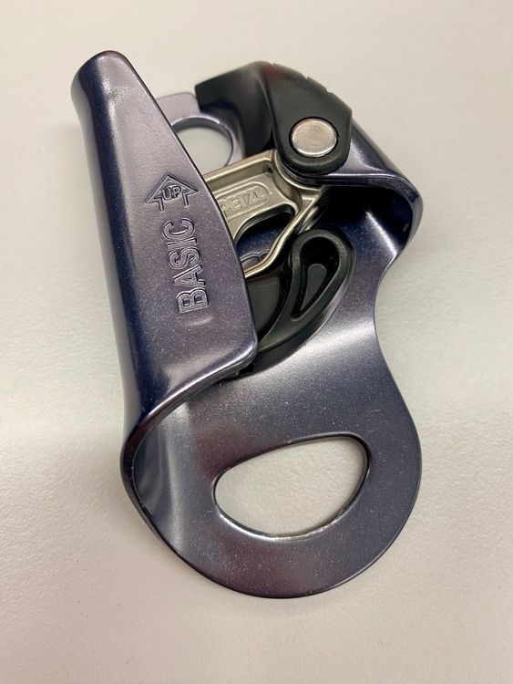 Petzl BASIC kompakte, vielseitige Seilklemme | Kaufen auf Ricardo