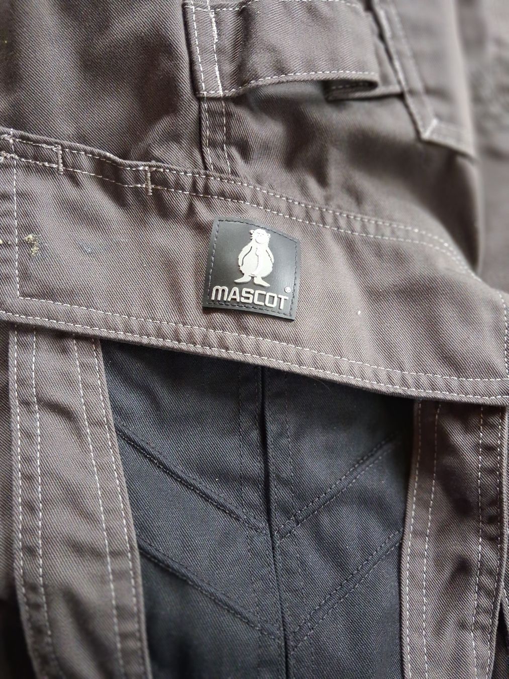 Pantaloni: Mascott Kurze Arbeitshose – Usato da Hundwil venduto da Mausa2 2