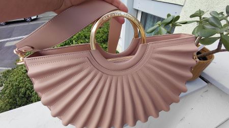 Sommerhandtasche in Rosé, wie neu, vielseitig 👜
