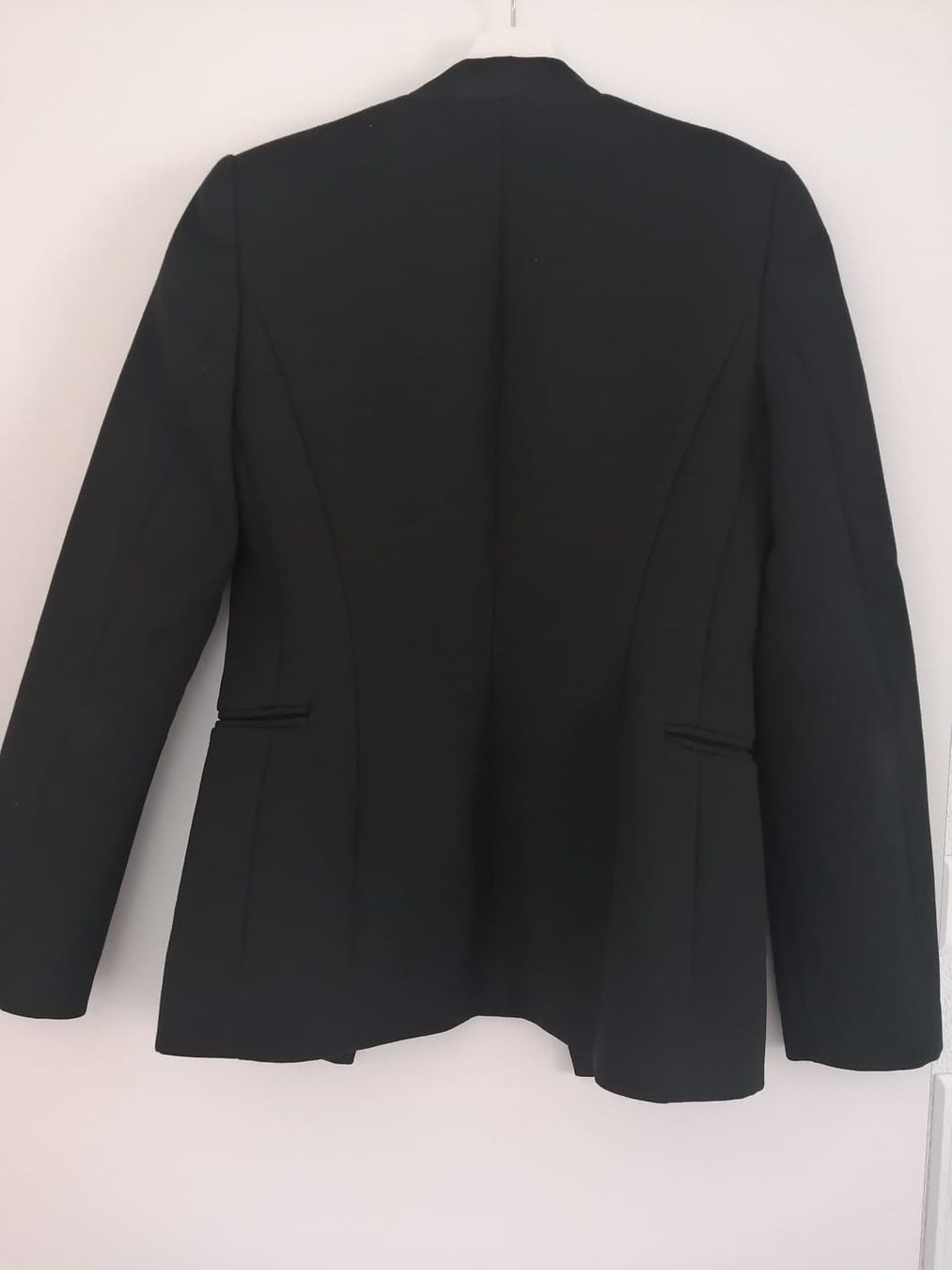 Zara Completi & Tailleur: Blazer Zara Basic schwarz Grösse XS gebraucht top Zustand – Usato da Niedergösgen venduto da lil_s6k8 2