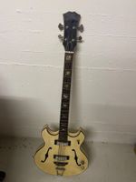 Halbacoustik E-Bass hollow body weiss Vintage Zustand
