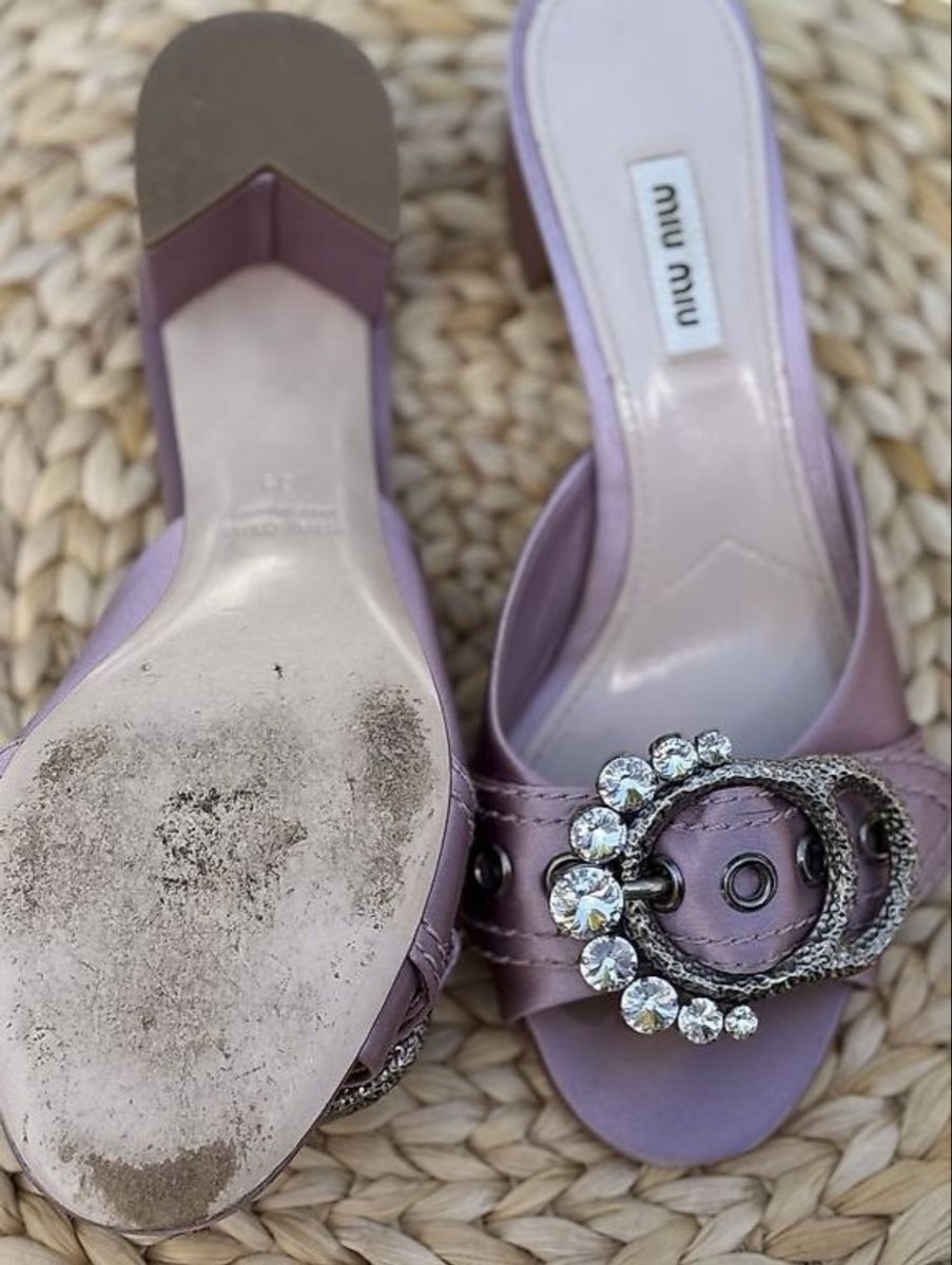 Miu Miu Scarpe da donna: Mules Miu Miu – Usato da Le Mont-sur-Lausanne venduto da CT70 3