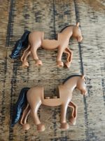 lego figurine lot de 2 chevaux