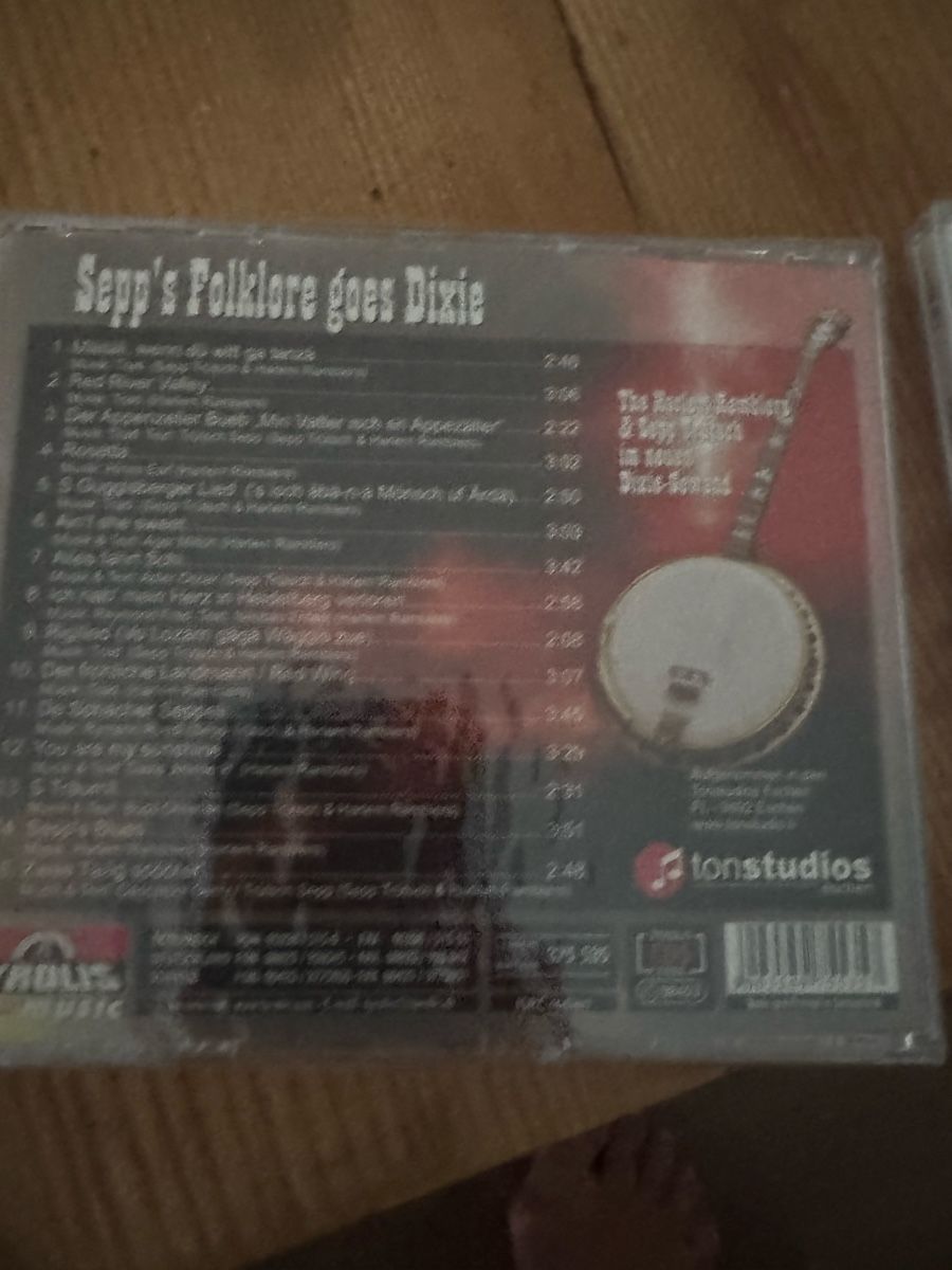 CD: CD 2 stück ungeöffnet – Nuovo (secondo la descrizione) da Rickenbach SZ venduto da Montagmorgen12 2