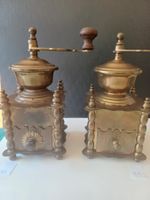 Antike Kaffeemühle aus Messing - nostalgischer Blickfang!