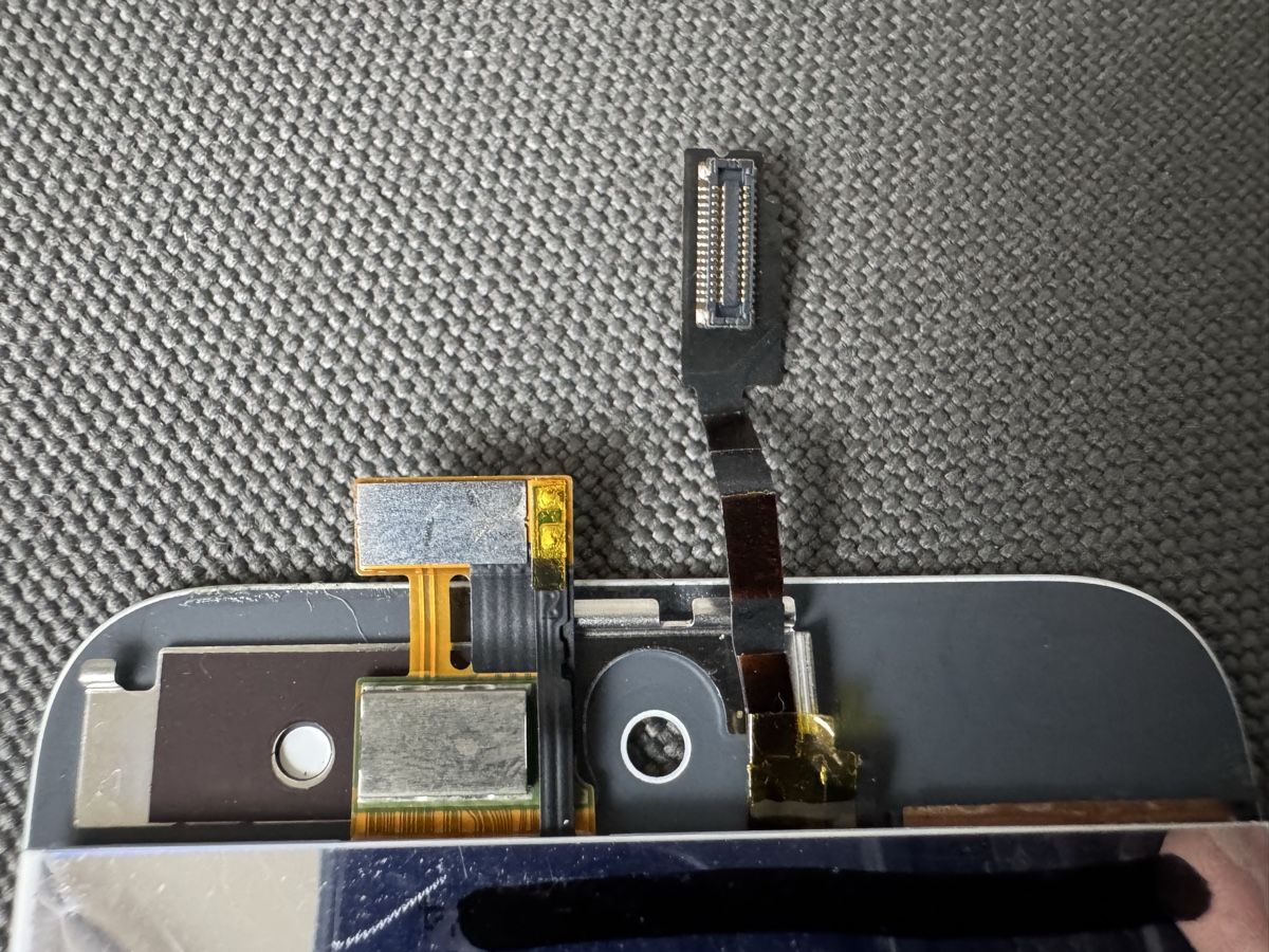 Apple Lettore multimediale portatile: Écran pour iPod Touch 4 gen. Neuf – Nuovo (secondo la descrizione) da Lausanne venduto da Denis- 4