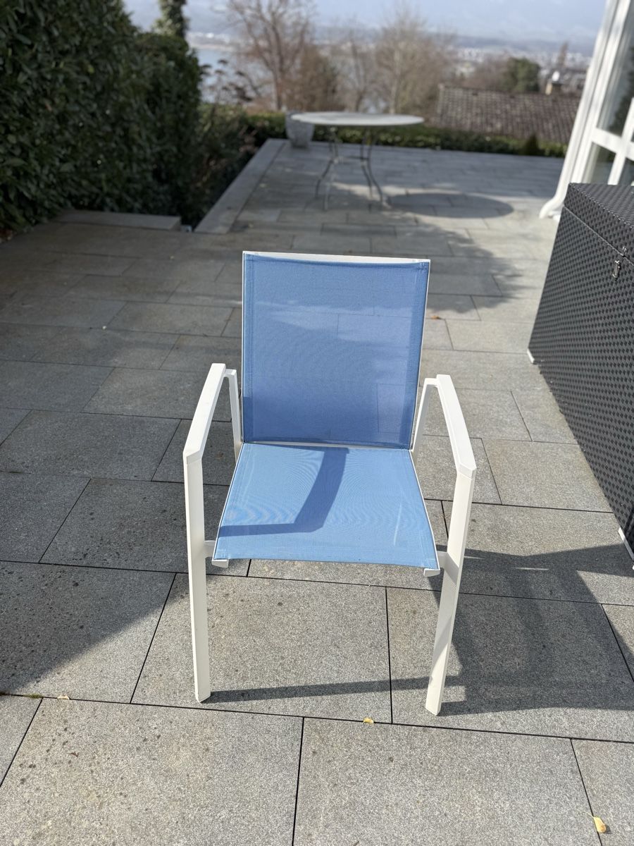 Interio Chaises: Stühle interio neuwertig – D'occasion à Hünibach par aj05