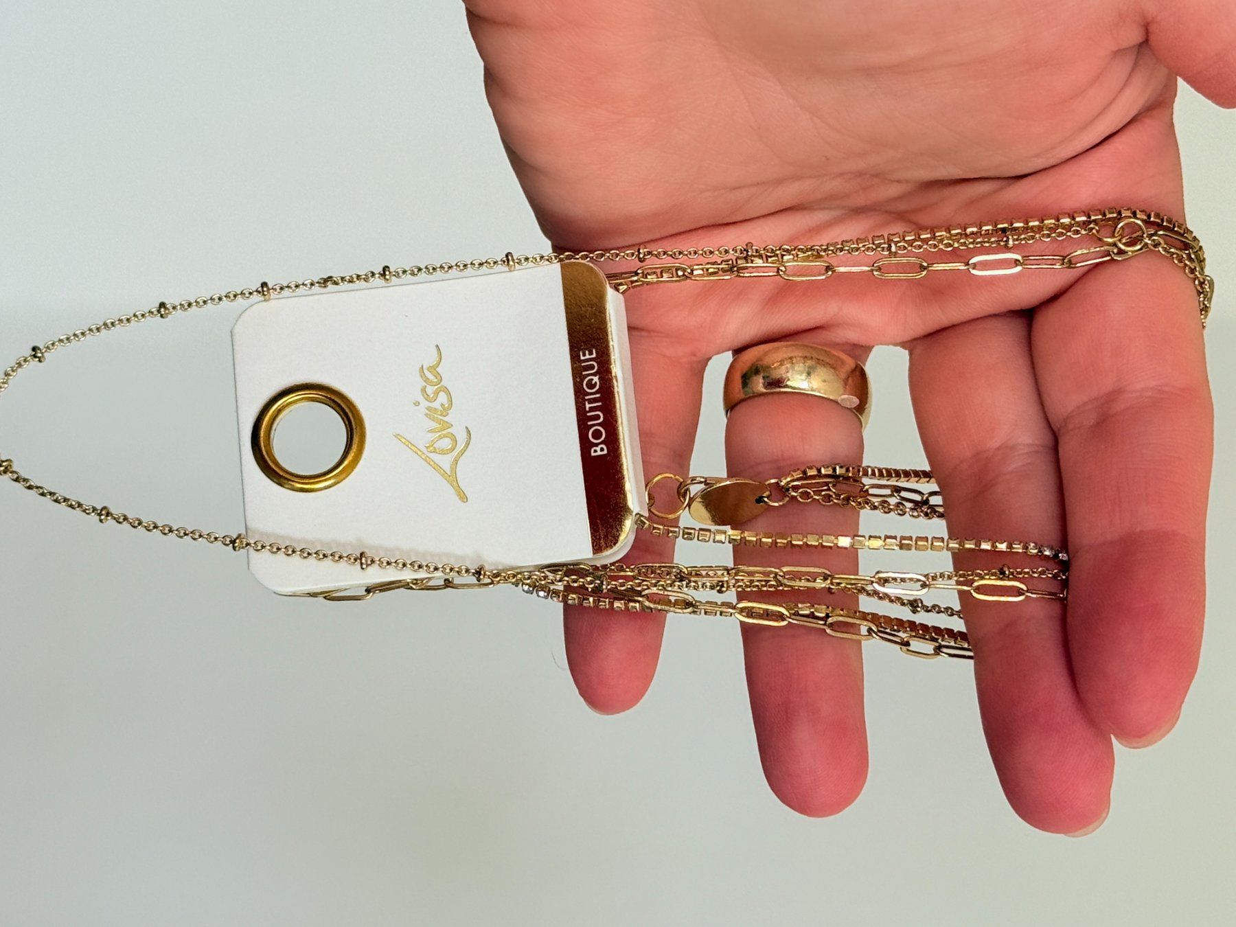 Colliers: Collier double rangs Lovisa neuf – Neuf avec emballage d'origine à Genève par AGBERG 7