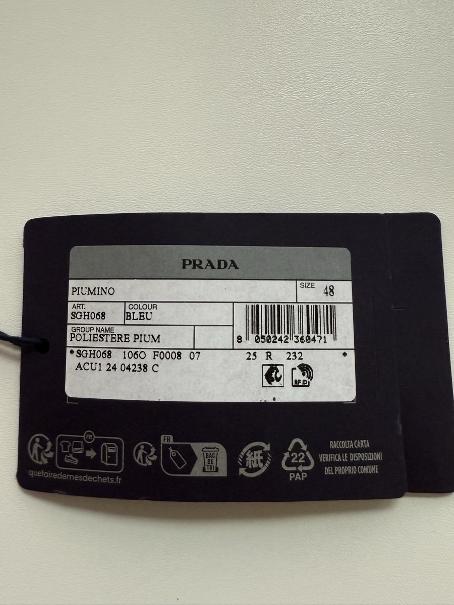 Prada Giacche: Authentic Prada Padded Jacket - Size 48 – Nuovo (secondo la descrizione) da Pfäffikon SZ venduto da Maesech 2