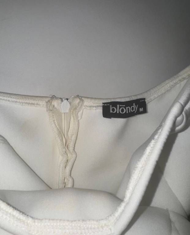 Vestiti: Blondy Kleid mit Schleife, weiss, Gr. M – Usato da Brüttisellen venduto da Ariana-24 2