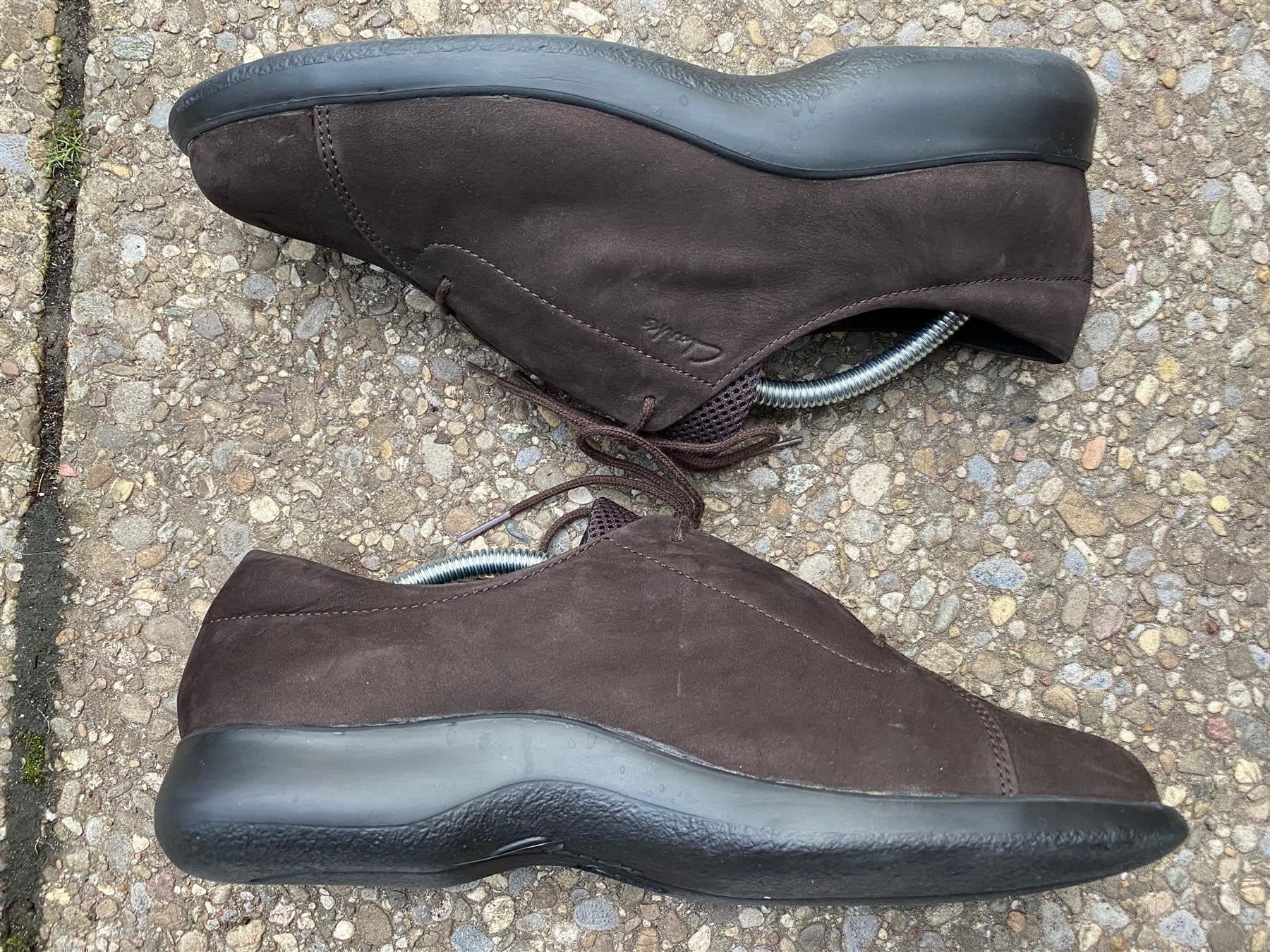 Clarks Damenschuhe: Clarks, neuw. Leder-Bindeschuhe Gr. 40.5 – Gebraucht aus Winterthur von Aniger 1