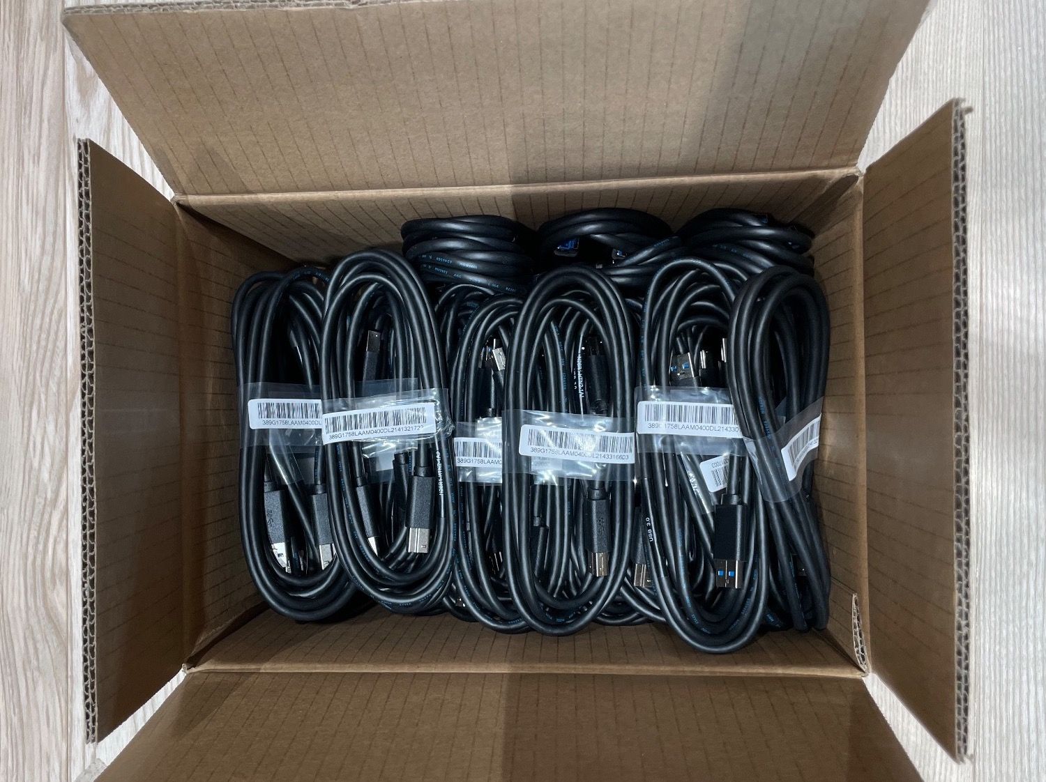 Cavi: USB 3.0 Kabel USB-A -> USB-B – Nuovo e nell'imballaggio originale da Entlebuch venduto da Stif_x 1