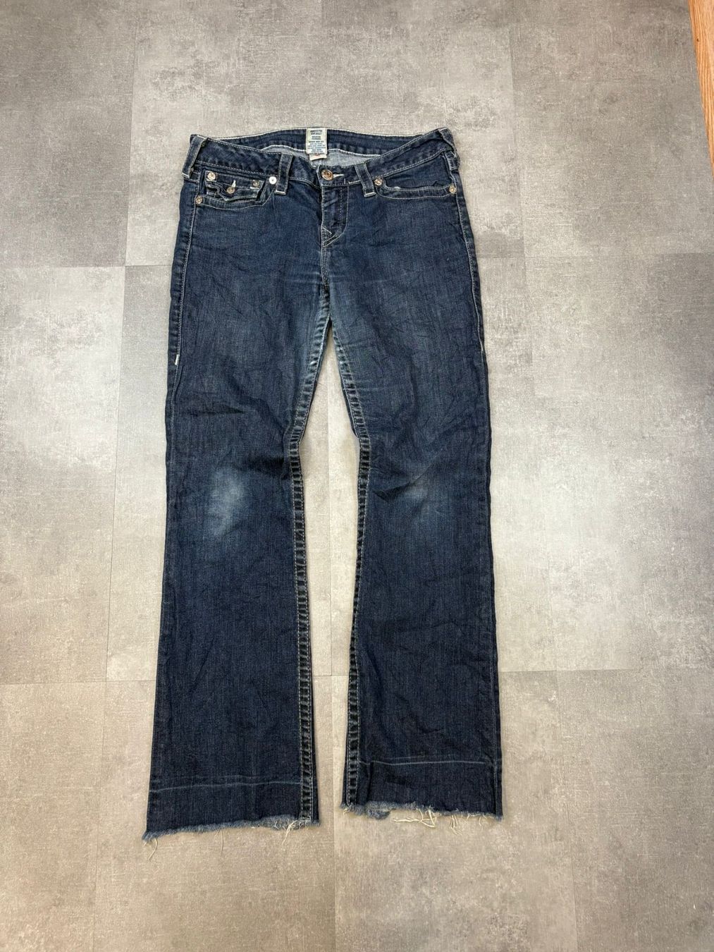 True Religion Jeans: True Religion Bootcut Jeans - Grösse M/32 – Nuovo (secondo la descrizione) da Werdenberg venduto da hase.vintage 2