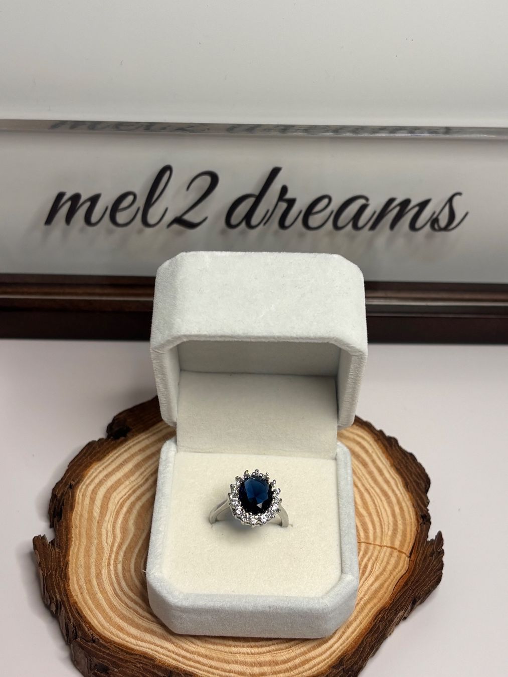 Anelli: Bague saphir et halo de brillants – Nuovo (secondo la descrizione) da Lausanne venduto da mel2dreams 3