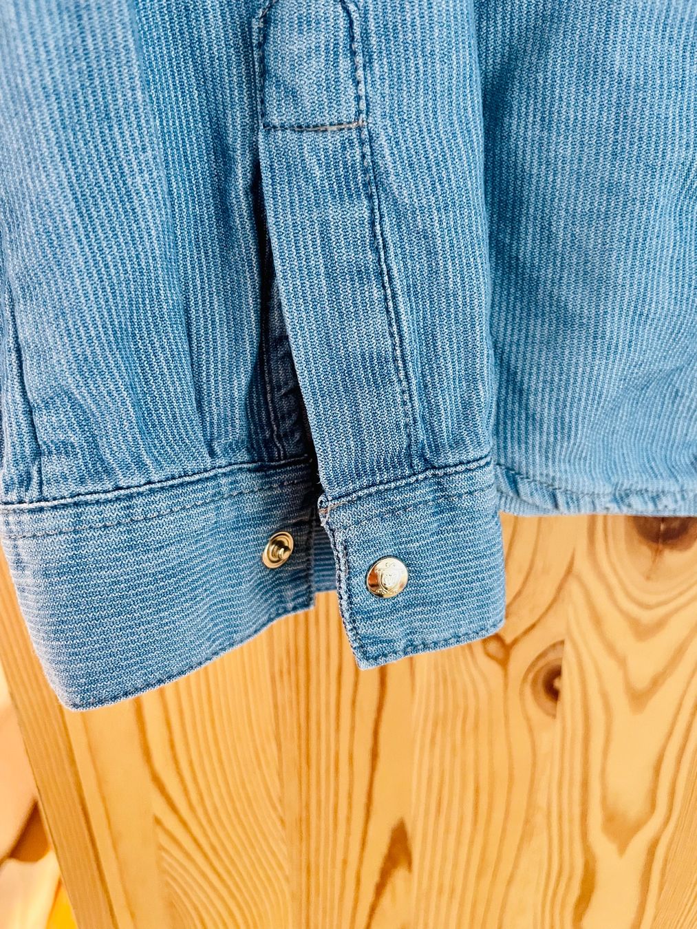 Massimo Dutti Camicette: Jeansbluse v. Massimo Dutti – Usato da Wallisellen venduto da AnnaSophia2014 2