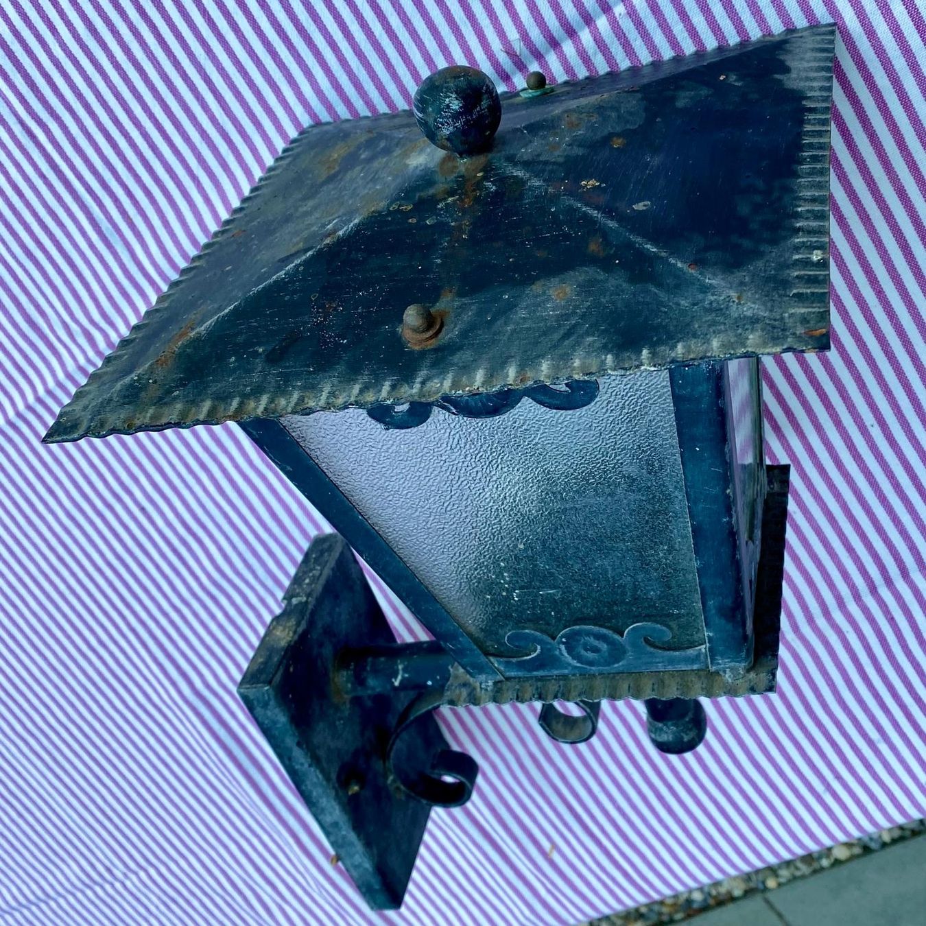 Lampade: Rustikale Aussenlampe, Wandlampe, Vintage – Usato da Krauchthal venduto da SamsPuce 1