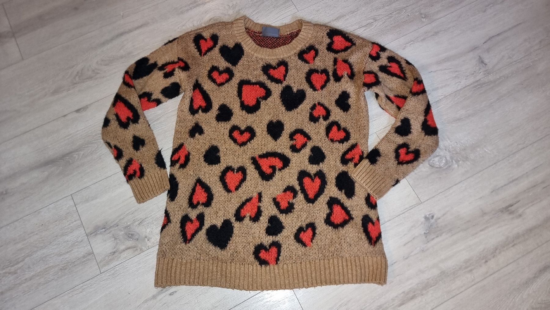 Maglioni & Felpe: Warmer Damen Strickpullover mit Herzen Grösse Xs – Usato da Wigoltingen venduto da Zuckerfee84