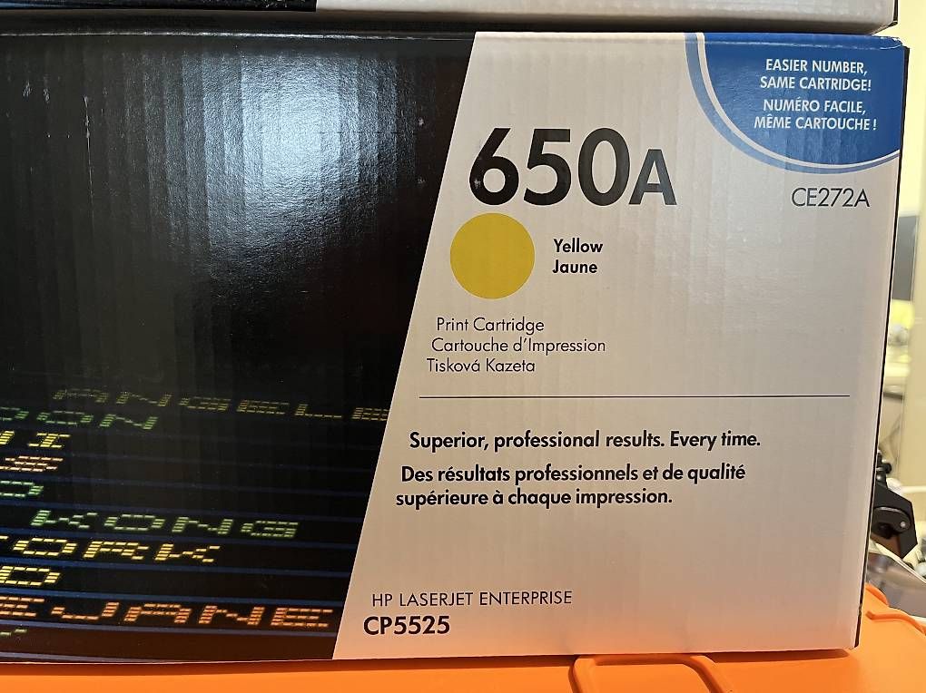 Cartucce per stampanti & toner: HP Toner 650A Schwarz & Yellow – Usato da Baar venduto da Mabet7 2