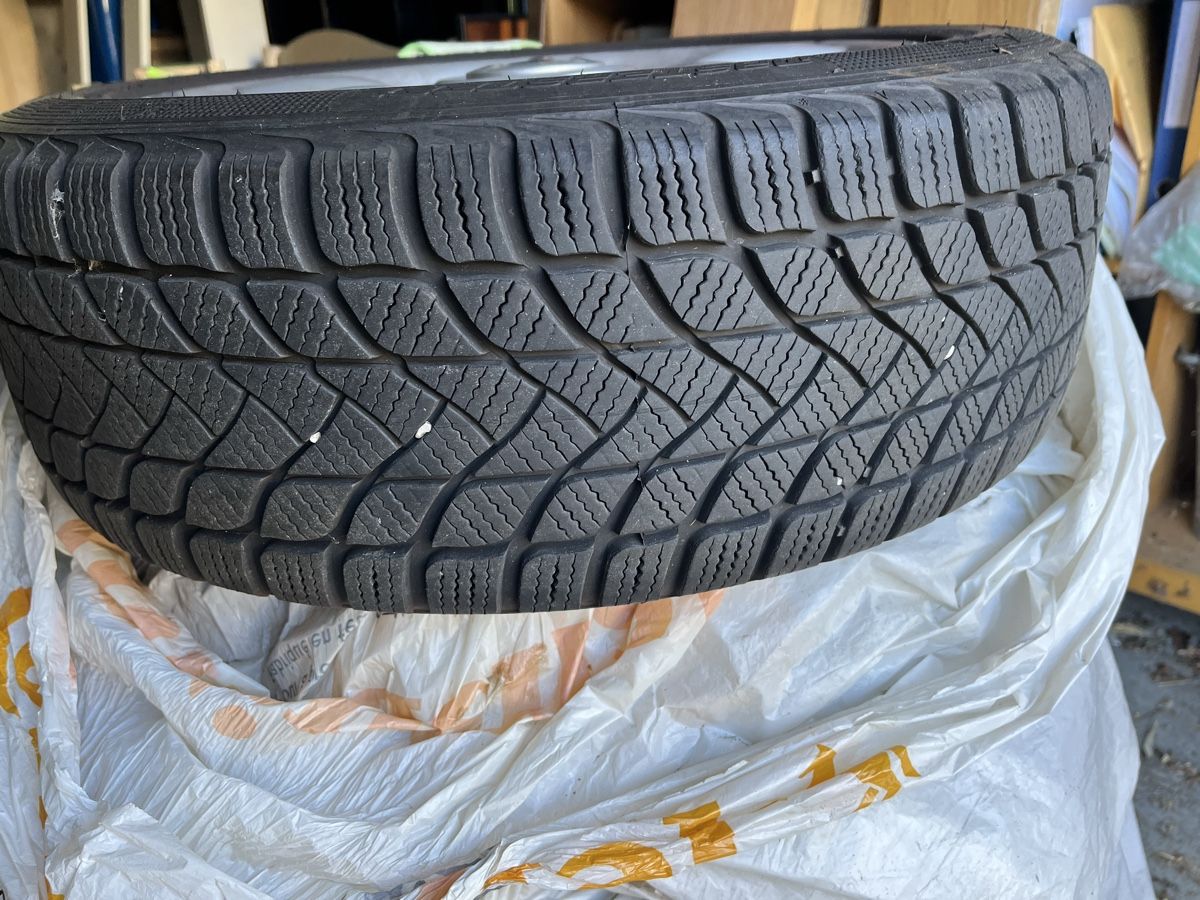 Pneumatici & Ruote complete: Pneus hiver avec gentes Mini Cooper – Usato da Peseux venduto da alf_mtd2 2