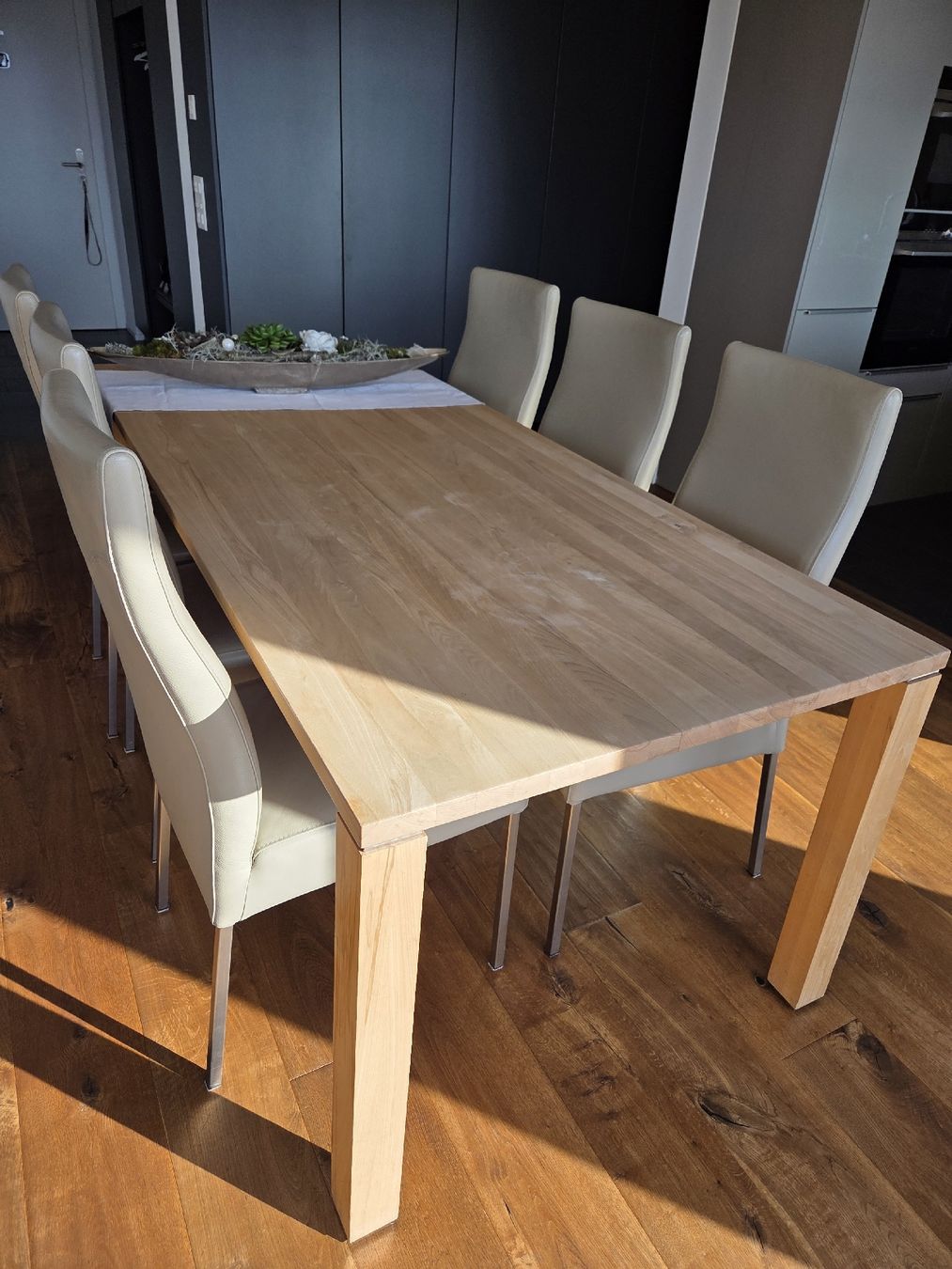 Pfister Tischset: Holztisch mit 6 Stühlen, Top Zustand, Muss abgeholt! – Gebraucht aus Anglikon von Absoluteup 1