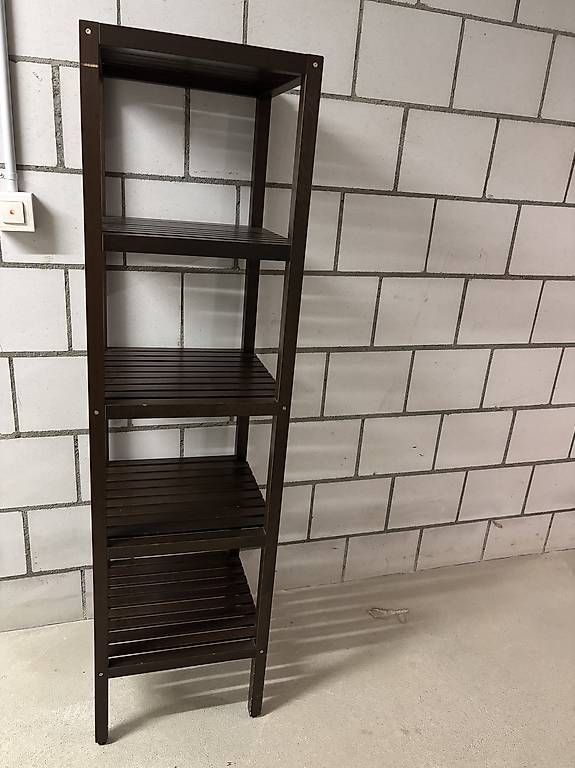 Étagères: Ikea Regal  – D'occasion à Oberdiessbach par shan26