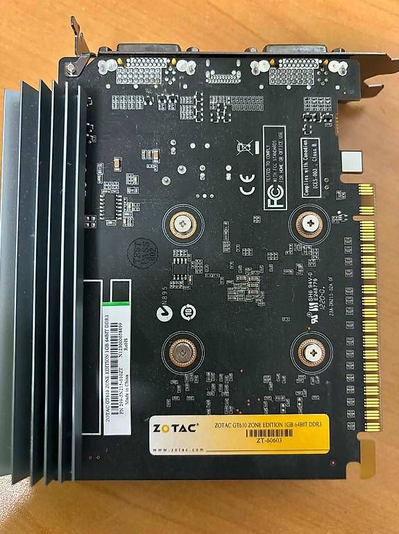Cartes graphiques: Nvidia GT610 Zotac – D'occasion à Niederuzwil par LA-Electronics 2