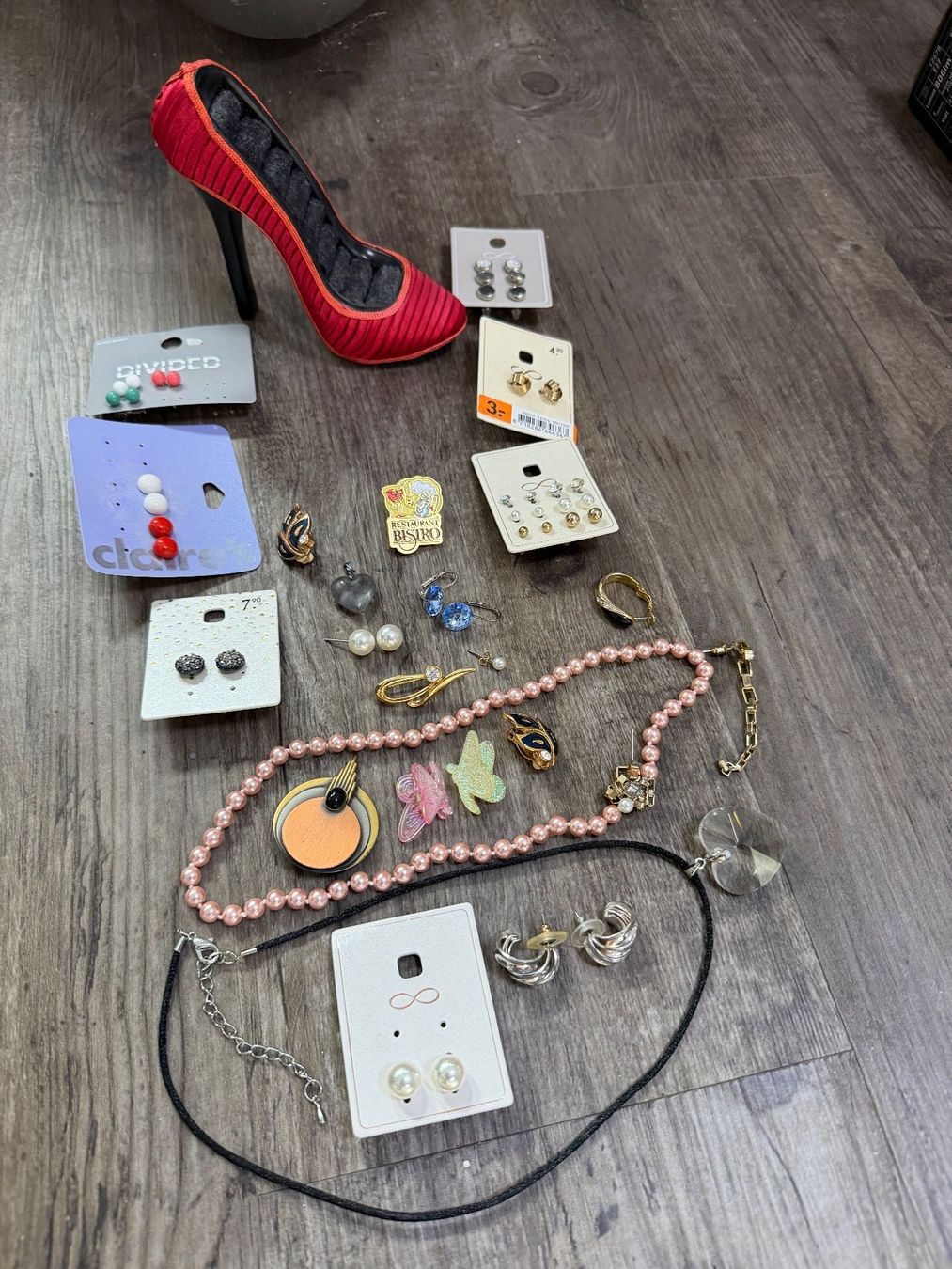 Altri gioielli: Posten Modeschmuck mit Schatulle, ab 25.— – Usato da Effretikon venduto da Bianchina