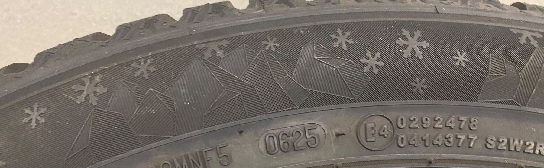 Semperit Pneumatici & Ruote complete: 235/50R19  Semperit Winterreifen – Usato da Baar venduto da fba_f78w 4
