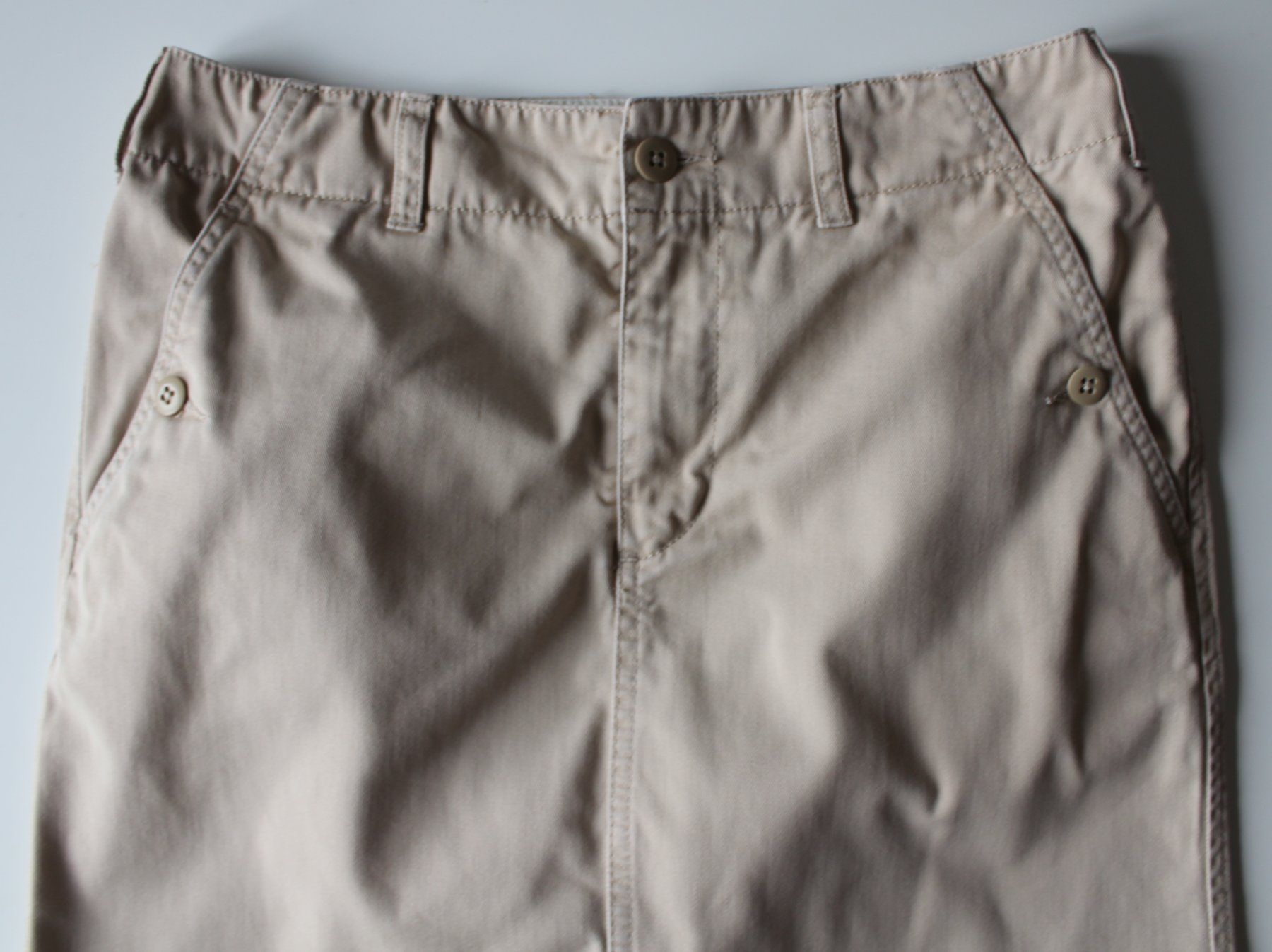 Ralph Lauren Gonne: Jupe beige Ralph Lauren    t. 6 – Usato da Peseux venduto da Gilloss 2
