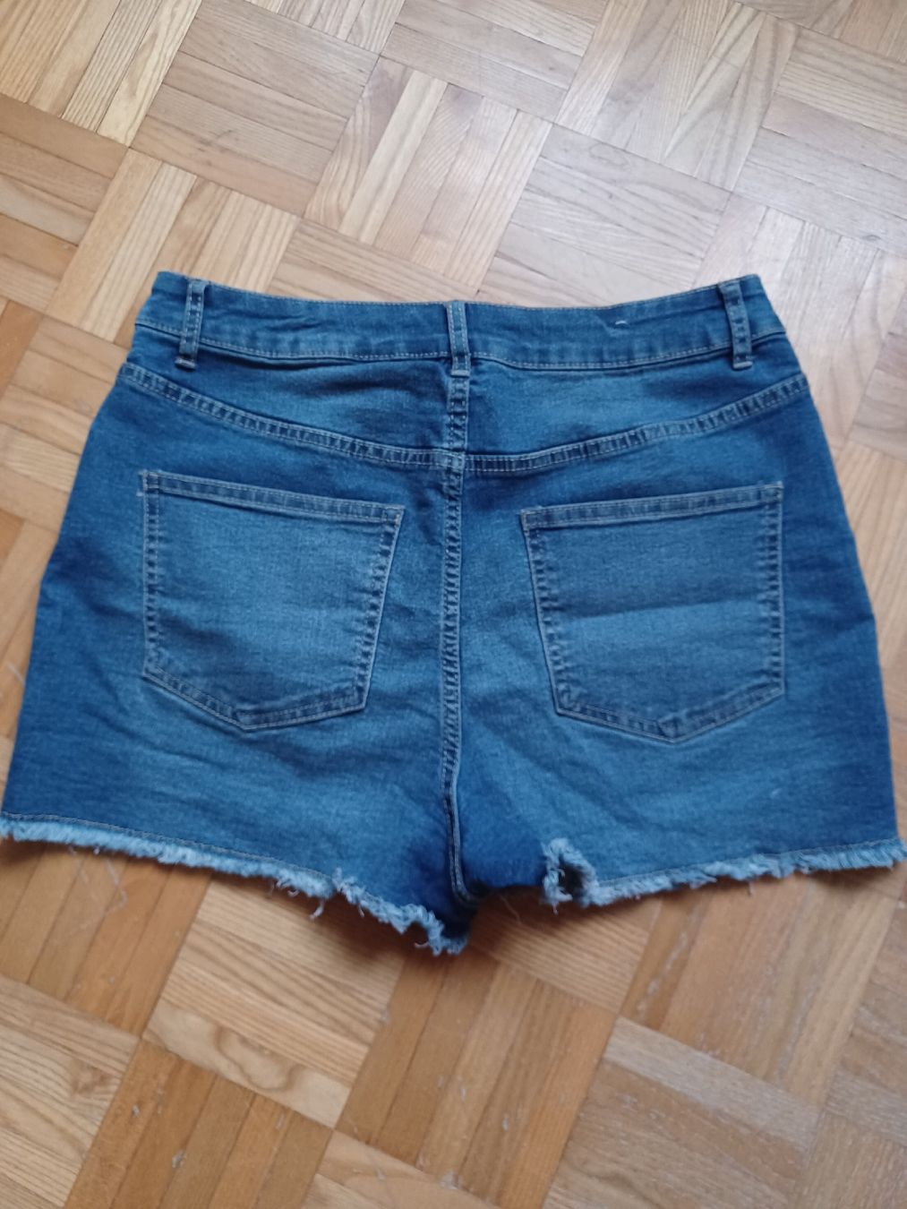 Jeans: short – Gebraucht aus Soyhières von 5jm_5czl 1