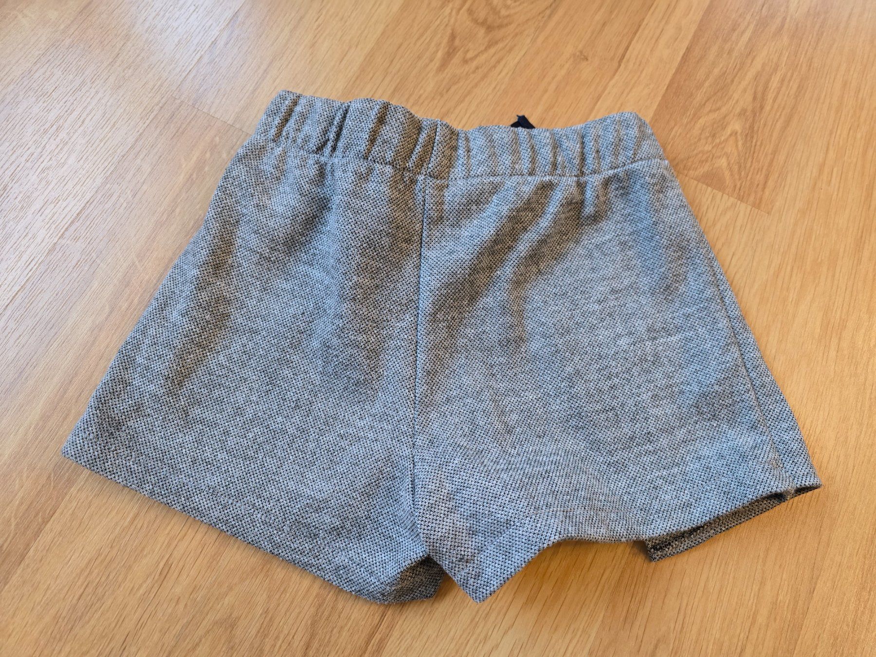 Pantaloni: Shorts / Kurze Hose Gr. 122 – Usato da Büttikon AG venduto da Amineah 3