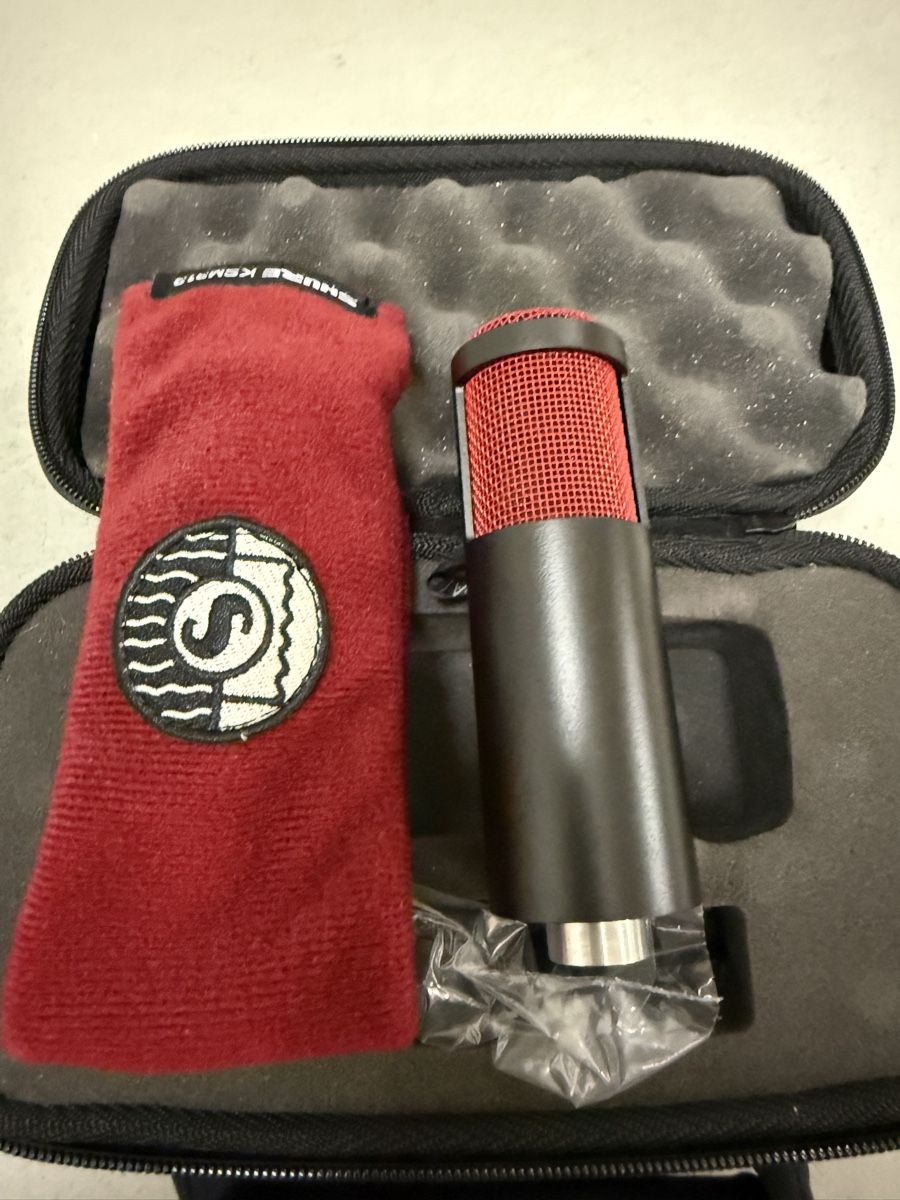 Shure Microfoni: Shure KSM313 Bändchenmikrofon (neu) – Nuovo e nell'imballaggio originale da Zürich venduto da Slashaholic 1