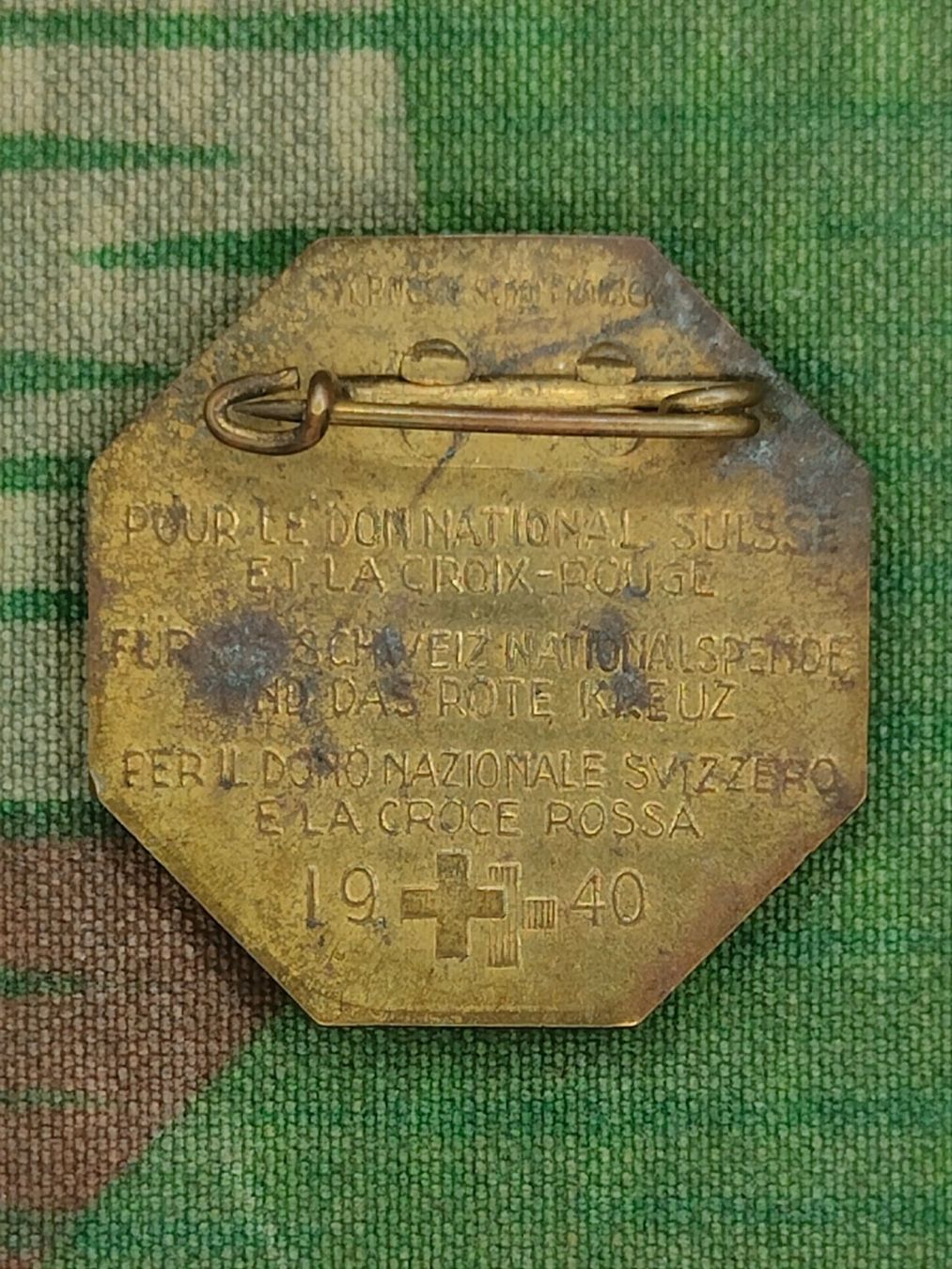 Schweizer Armee Plaketten & Abzeichen: Abzeichen Nationalspende 1940, STERNEGG – Gebraucht aus Bauma von SwissMilitaria