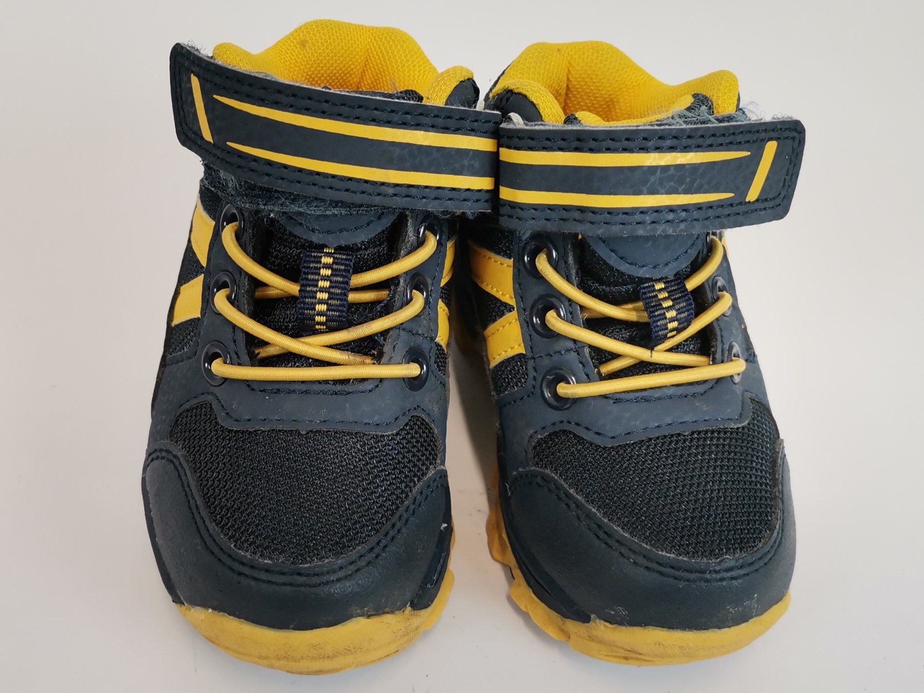 Scarpe per ragazzi: SMILE Kinderwanderschuhe Grösse 21 – Usato da Schaffhausen venduto da Restwert_SH 1