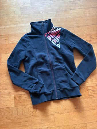schöne Trainerjacke Gr. 140, Puma