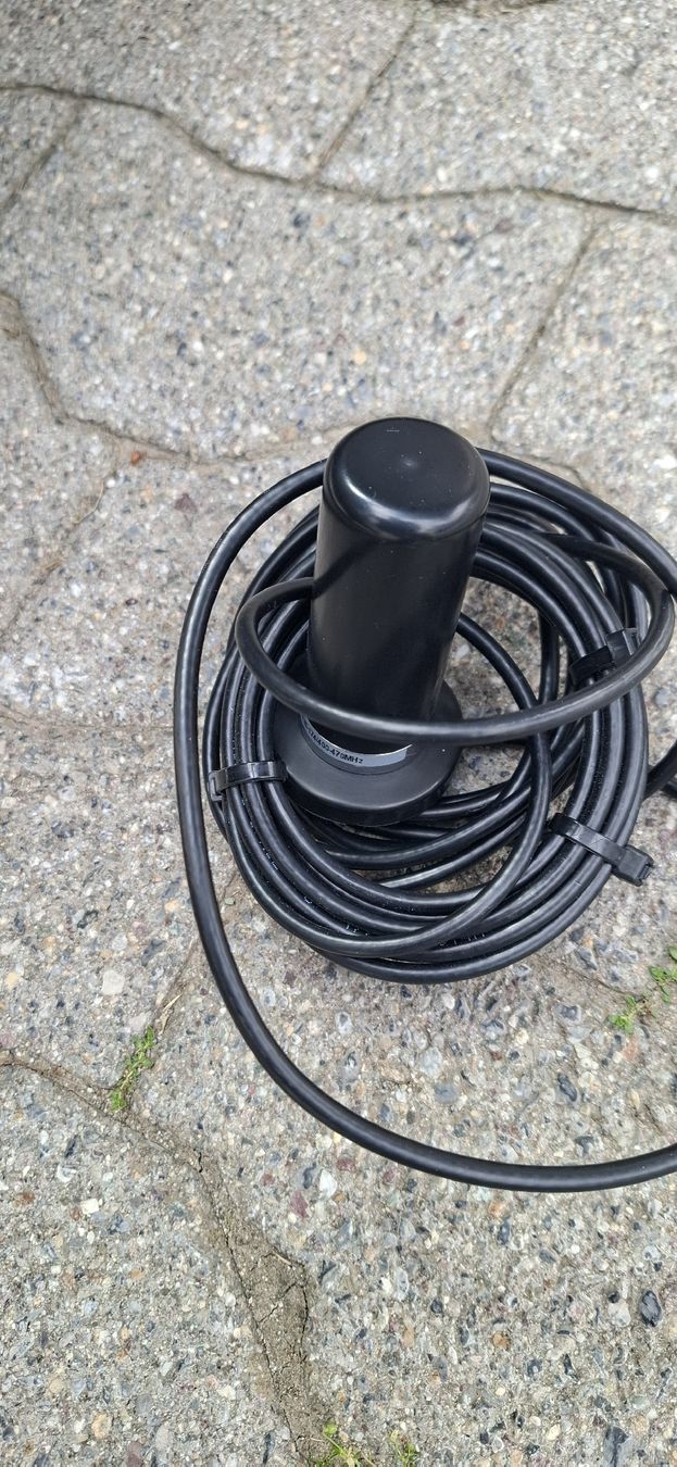 Radiocomunicazione: Unauffällige VHF/UHF Magnetfußantenne Versand+Verpackung – Usato da Chur venduto da Giffa-04-06 3