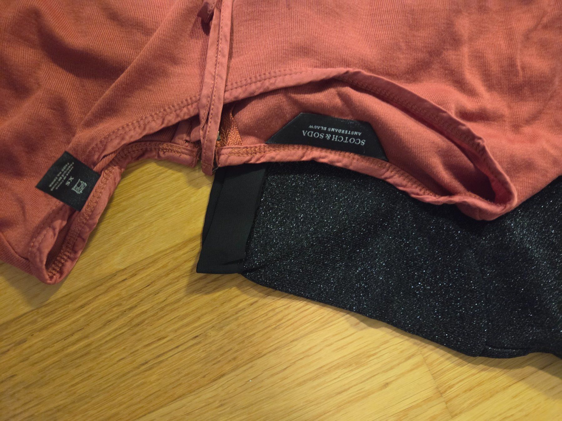 Lotti di vestiti: Maison Scotcht Paket XS/S – Usato da Sursee venduto da Ventiduese 2