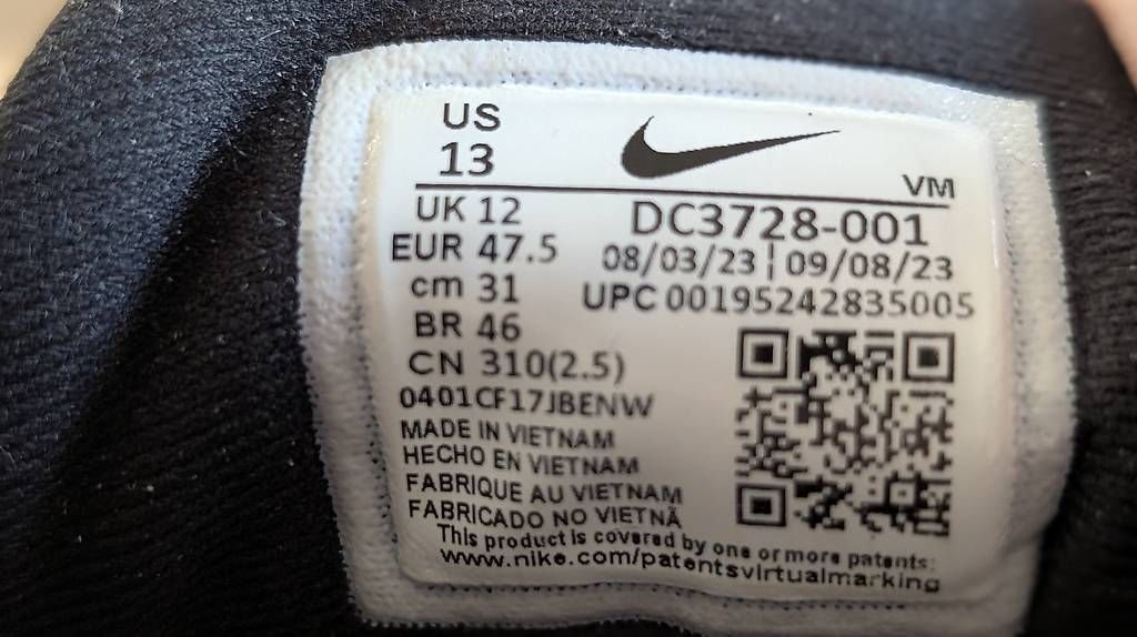 Nike Scarpe da uomo: Nike Sportschuhe Grösse 47 – Usato da Basel venduto da Tomvobasel 2