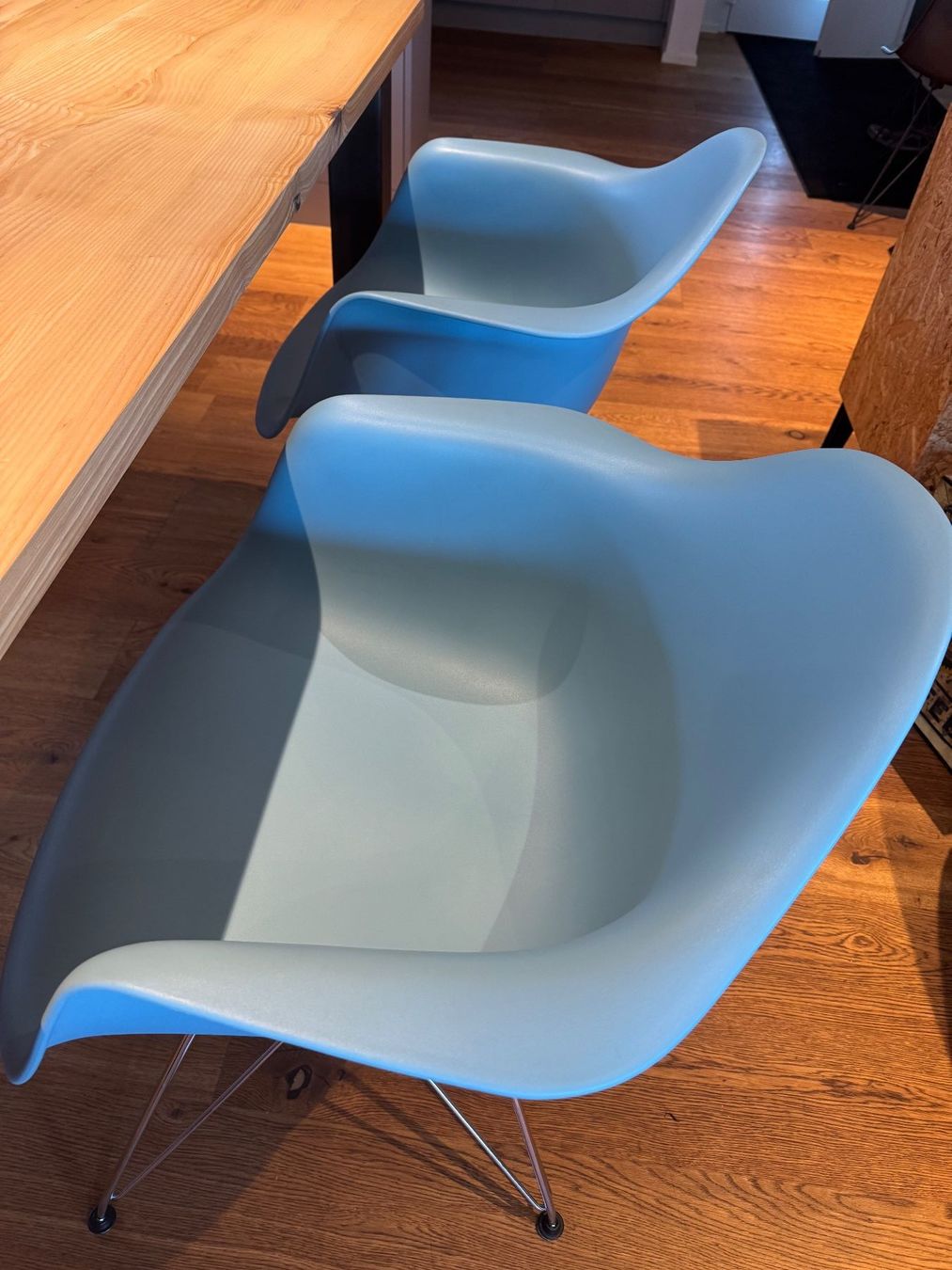 Eames Sedie: ORIGINAL VITRA EAMES PLASTIC ARMCHAIR VON 2011 TOP ZUSTAND – Usato da Balterswil venduto da MR_FEELGOOD 2