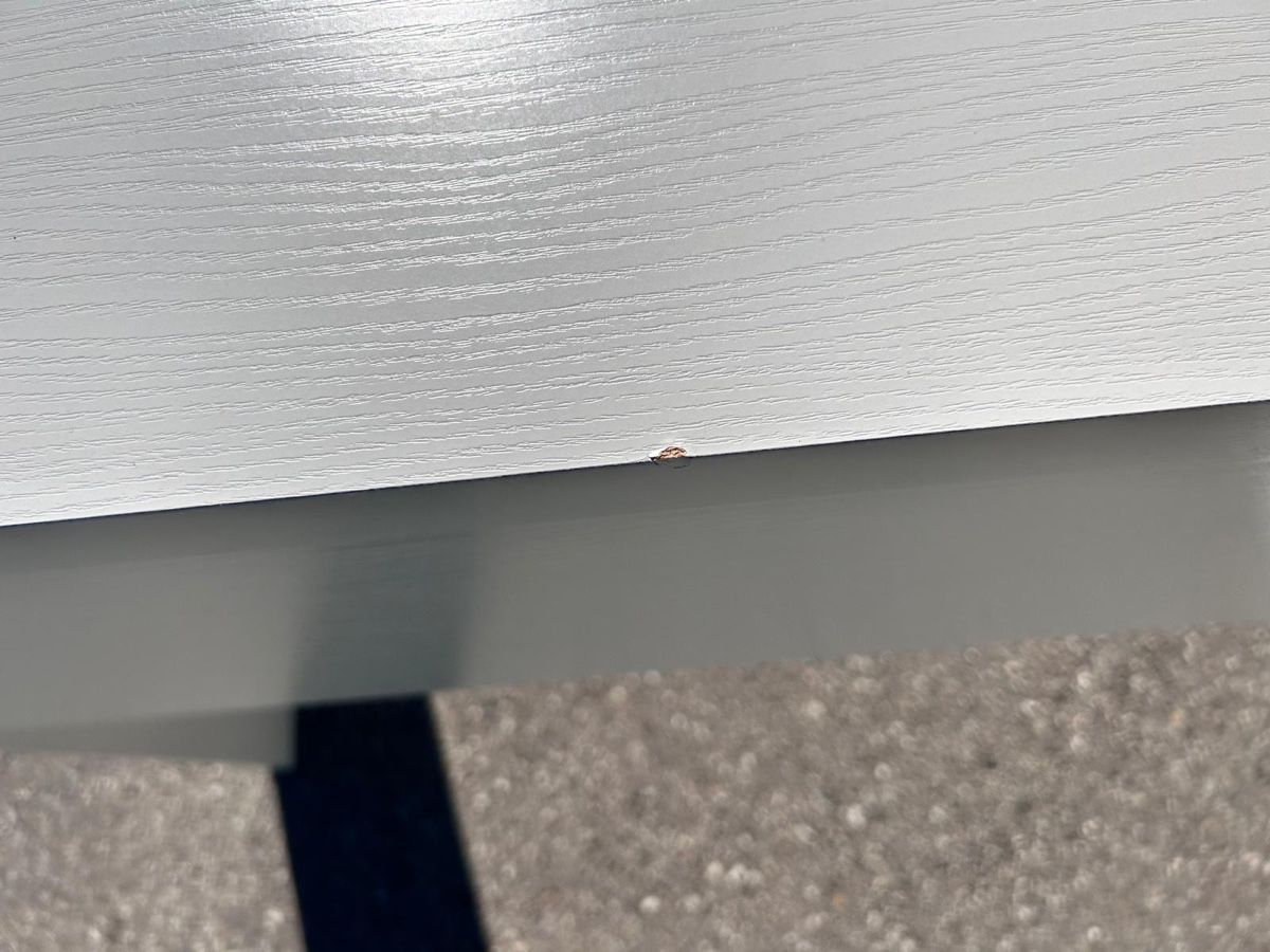 Schreibtische: Schreibtisch weiss blau Holz – Gebraucht aus Urtenen-Schönbühl von rega04 5