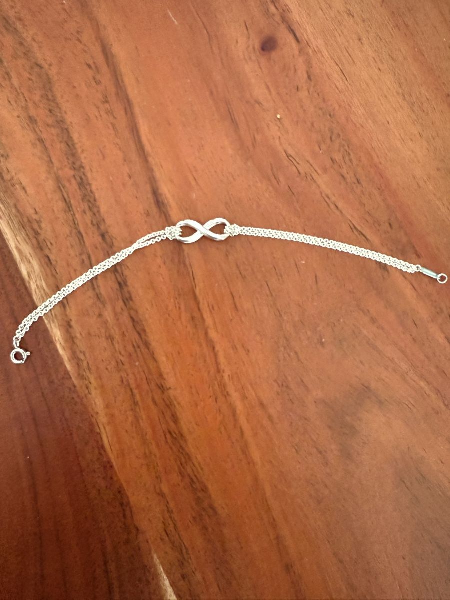 Tiffany & Co. Bracciali & Braccialetti: Tiffany Infinity Armband – Usato da Dietlikon venduto da Moncler2010 1