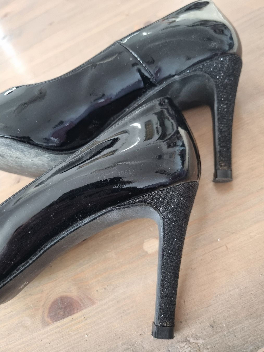 Scarpe da donna: Escarpins Adéquat,  Paris,  noirs vernis, pointure 38 – Usato da Grand-Lancy venduto da Evelyne010 6